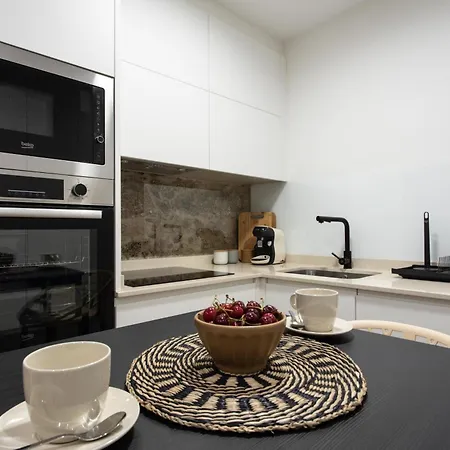 Zalaeta Playa 公寓